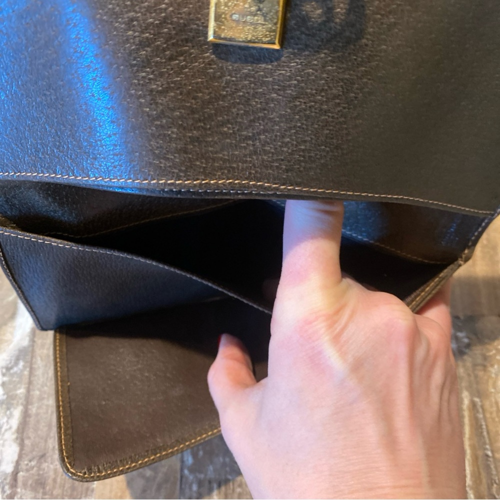 Gucci Beige/Brown GG Supreme Continental Wallet with Gold Hardware - Picture 9 of 16
